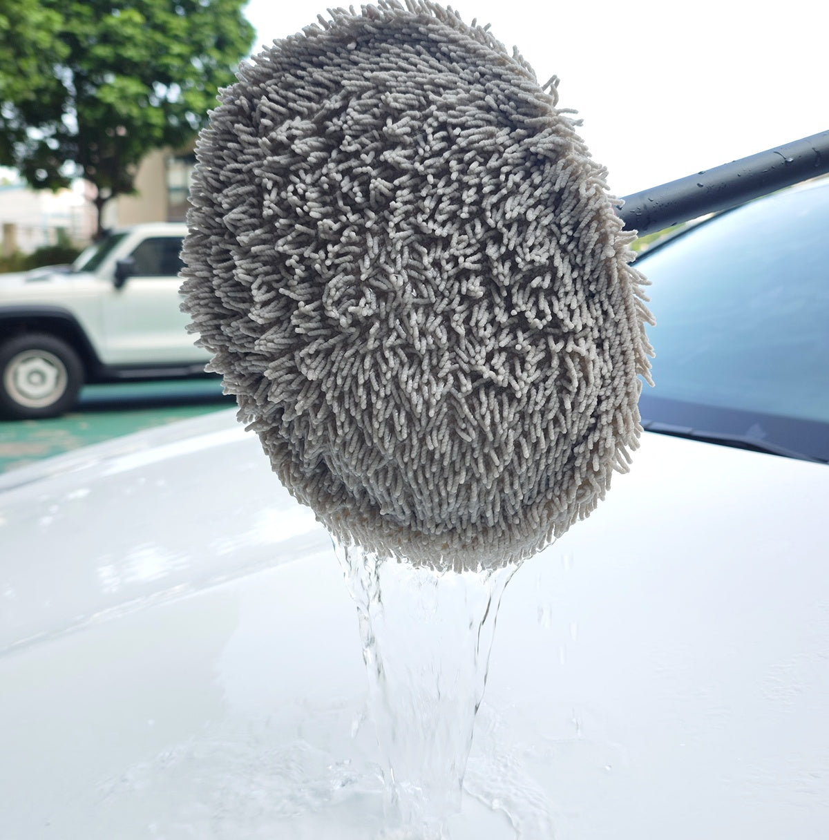 41-Inch Automatic Car Wash Mop — Soft Brush Head with 10m Hose for Home & Outdoor